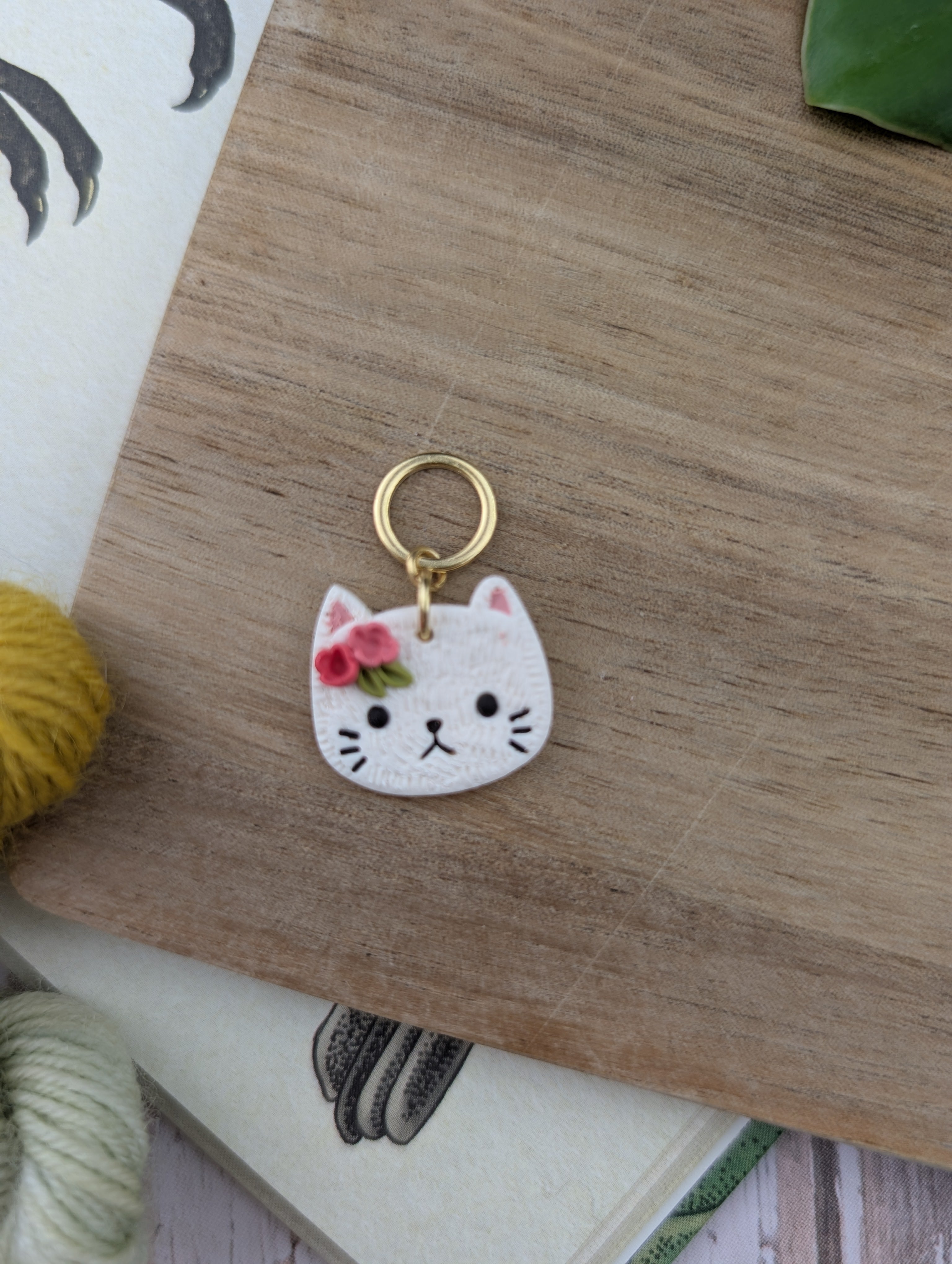 Chat Sage - Blanc